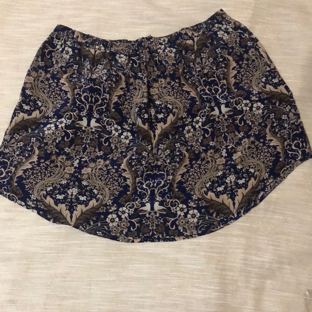 NWOT Club Monaco Silk Skirt